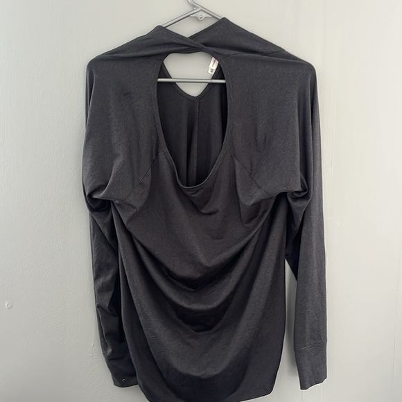 SHAMBHALA XL Sports Top - Picture 4 of 6